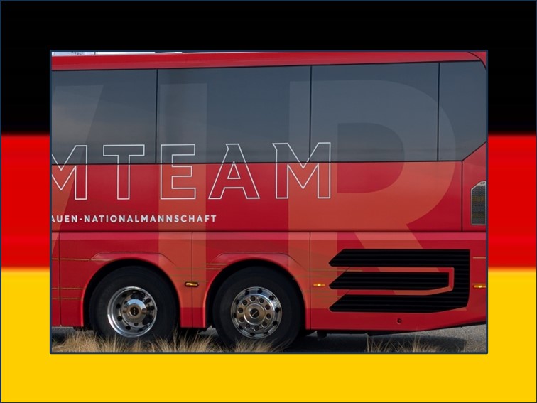 🖤❤️💛DEUTSCHLAND🖤❤️💛FRAUEN - Mannschaftsbus (5)